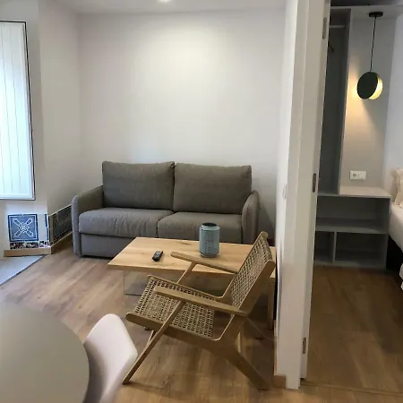 The Blue House - As Portuguesas * 리스본