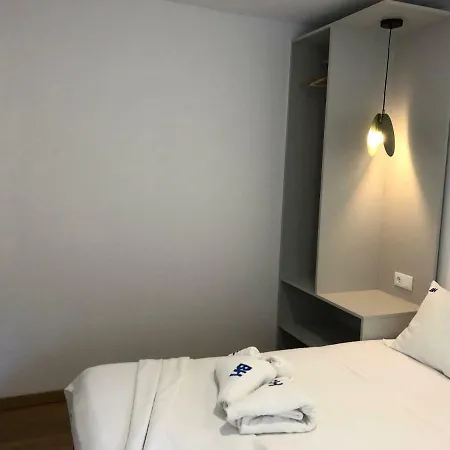 The Blue House - As Portuguesas Apartment *