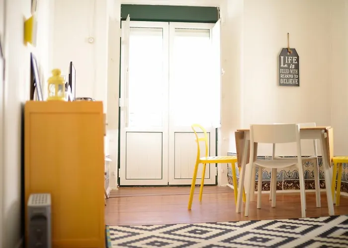 The Blue House - As Portuguesas * Lisboa