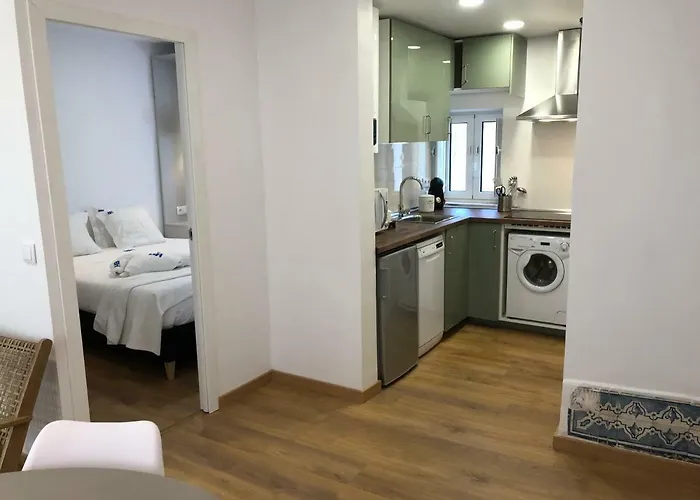 The Blue House - As Portuguesas