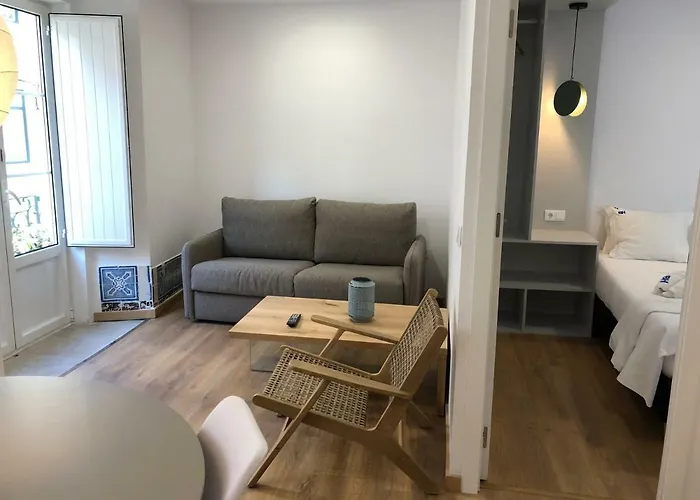 The Blue House - As Portuguesas * Lisboa