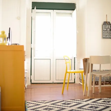 The Blue House - As Portuguesas * Lisboa